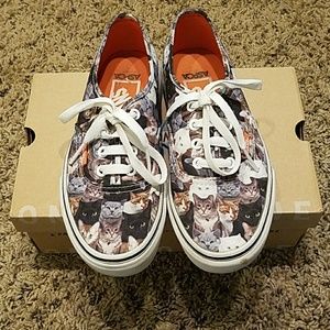 Cat print Vans